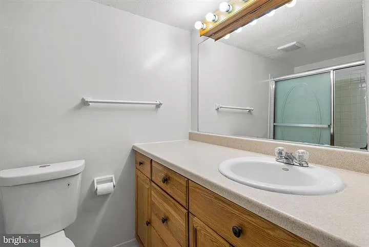 11238 Cherry Hill Rd #302 — Photo 29