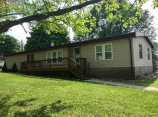 105 N Division St, Westfield, IL 62474