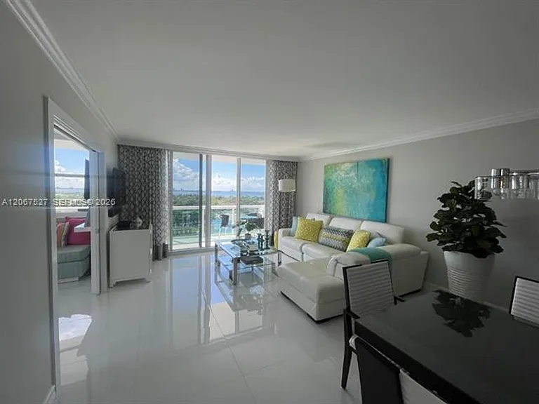 5001 Collins Avenue Cu #14A — Photo 11