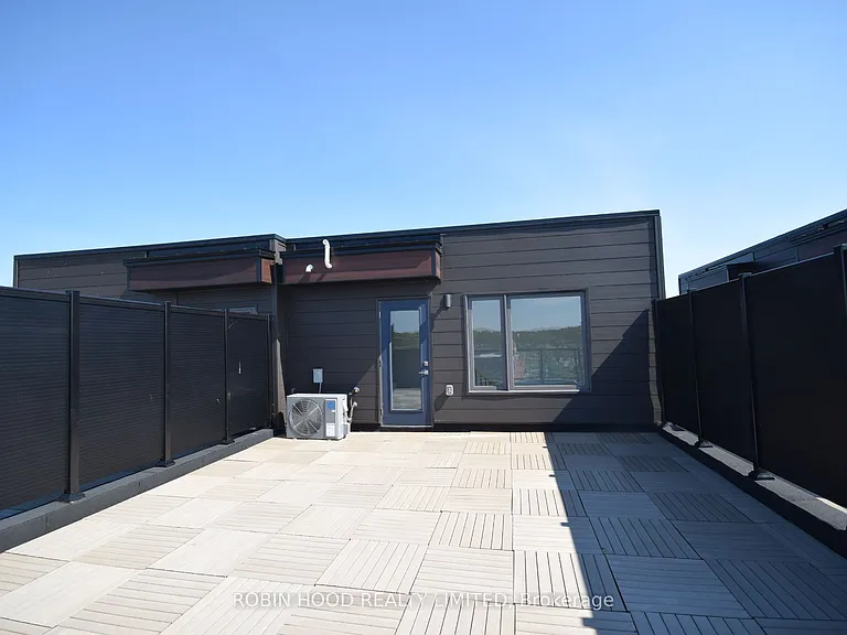 135 Colborne St E #NA — Photo 8