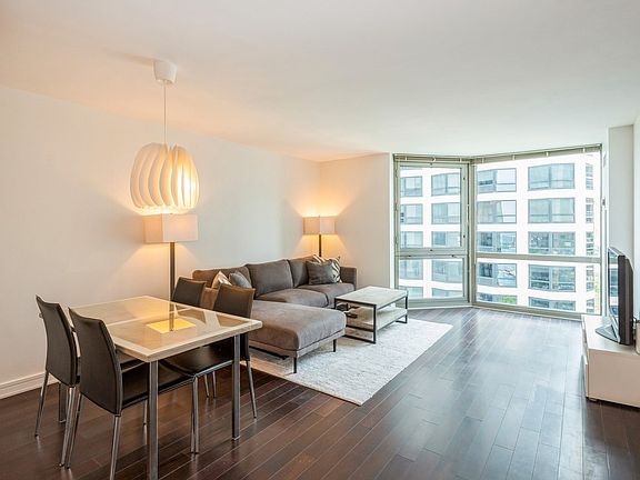 2nd image of 195 N Harbor Dr APT 1307