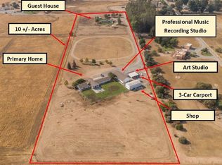 10428 N Armstrong Ave, Clovis, CA 93619
