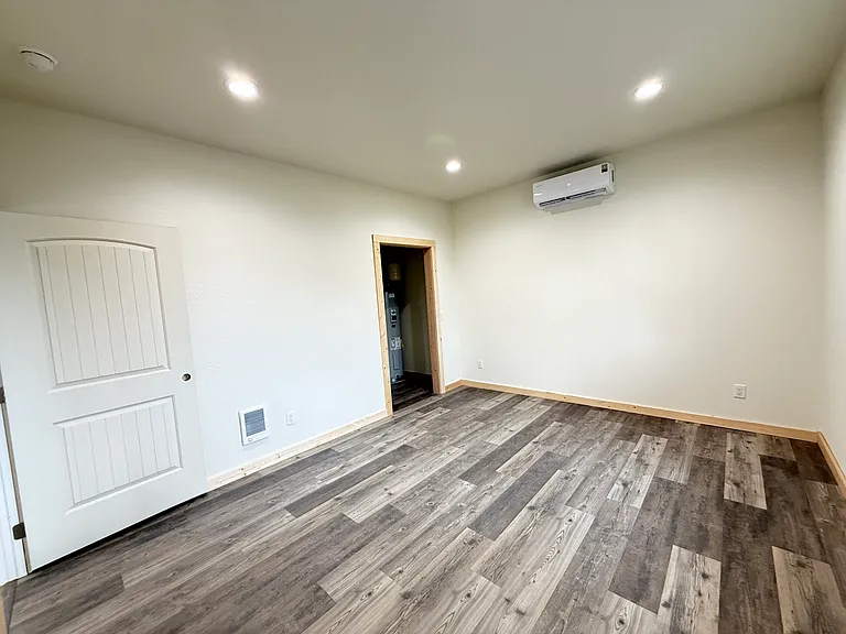 324 Weippe Ave #A — Photo 9