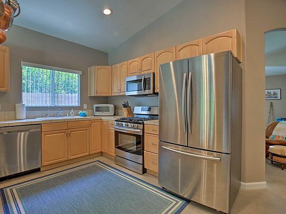 3rd image of 31140 Avenida Del Padre