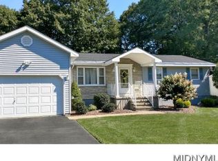 462 Tryon Rd, Utica, NY 13502