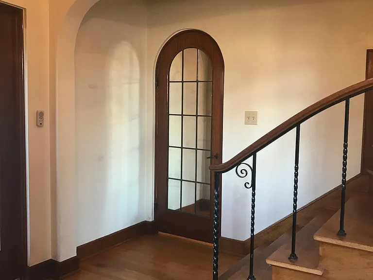 109 State Ave — Photo 32