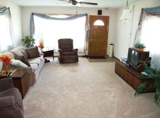 7388 Bellflower Rd, Mentor, OH 44060