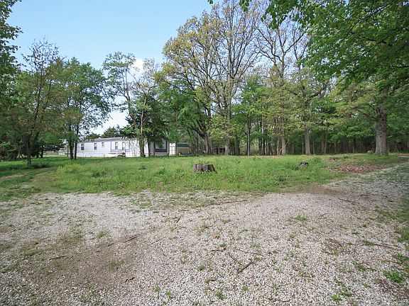 2nd image of 3129 N Farm Road 71