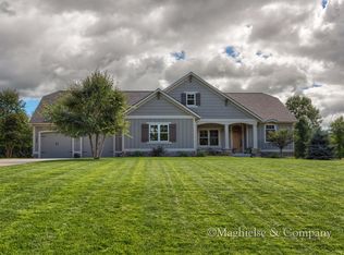 7246 Storeybook Ln SE, Ada, MI 49301