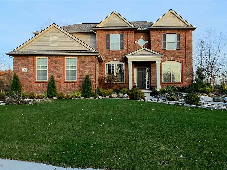 1st image of 61024 Winterberry Dr