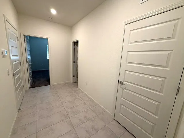1244 Brownell St — Photo 7