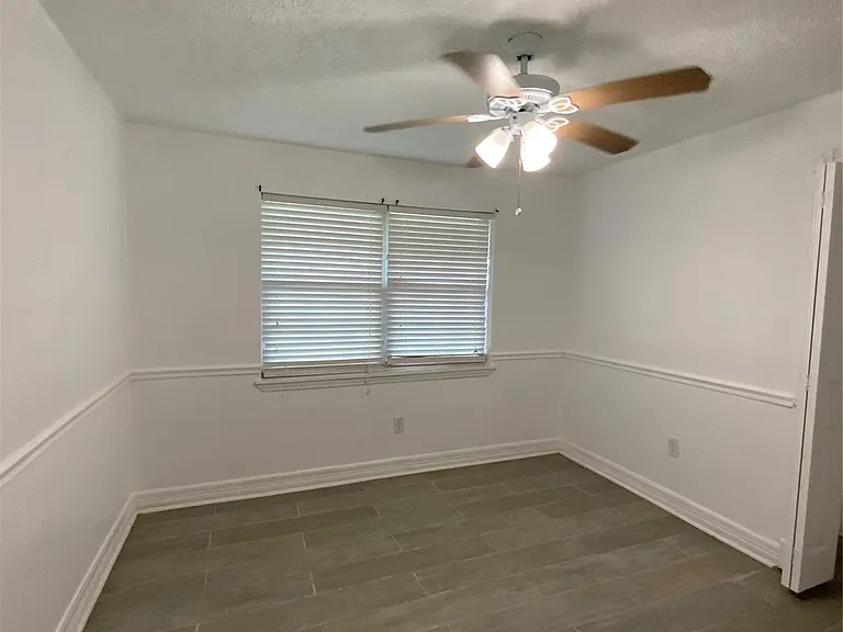 515 S Burnett Dr — Photo 7