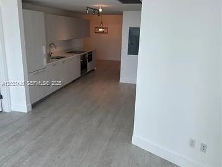 501 NE 31st St #1001 — Photo 54