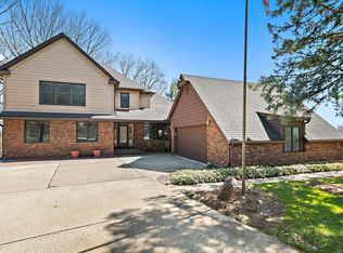 8N999 Corron Rd, Elgin, IL
