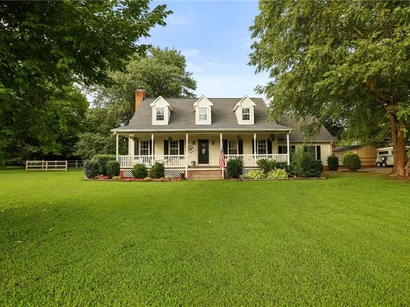 1528 Mill Landing Rd, Virginia Beach, VA 23457