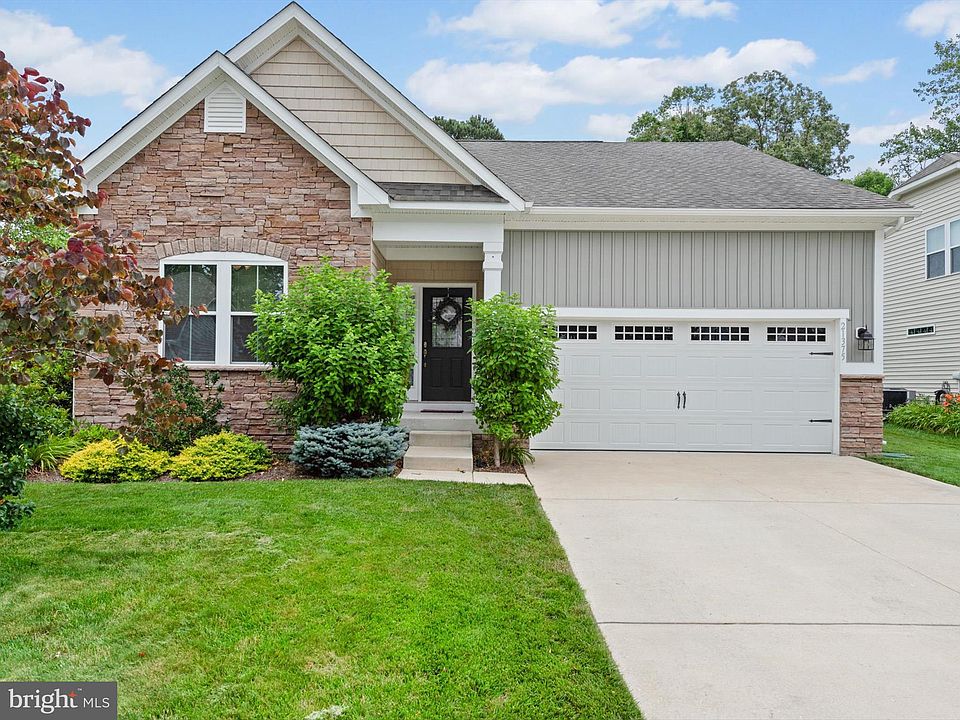 1st image of 21375 N Acorn Way