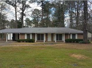 506 Hampton Rd, Selma, AL 36701