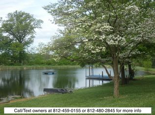 8009 Old Orchard Trl, Evansville, IN 47712