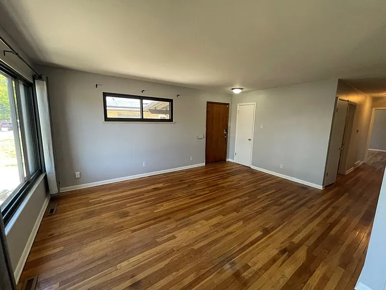 2220 Ironton St — Photo 4