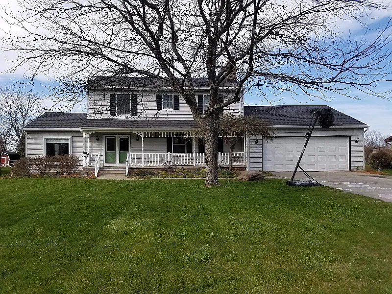 1220 W Nebobish Rd photo 1