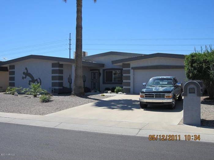 1st image of 10833 W Granada Dr