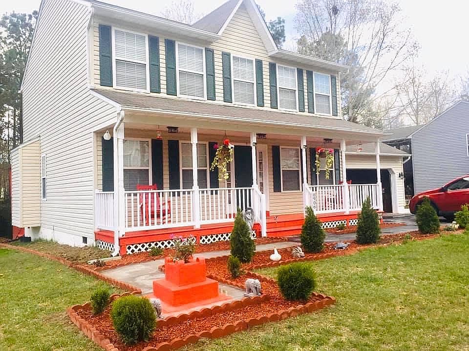 1st image of 8906 Leeds Ct