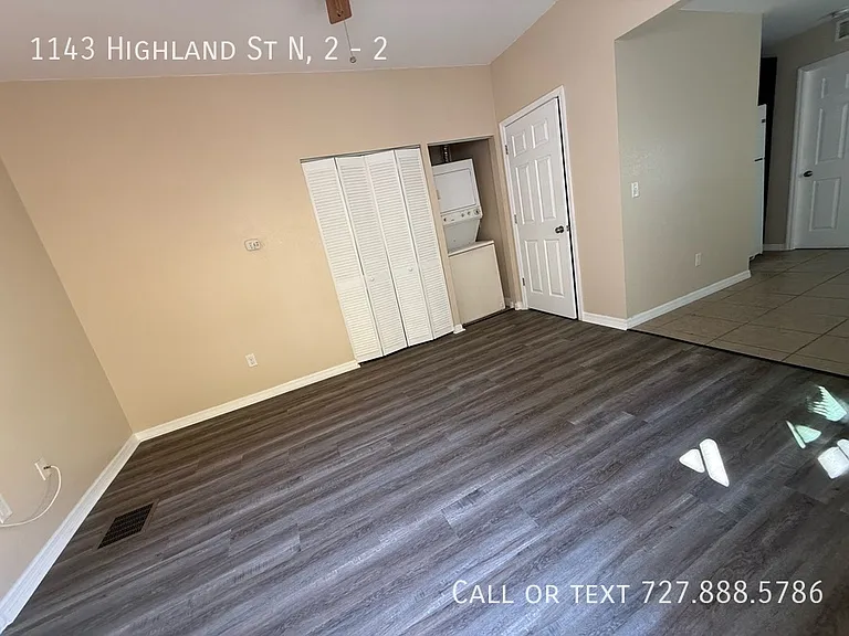 1143 Highland St N #2 — Photo 16
