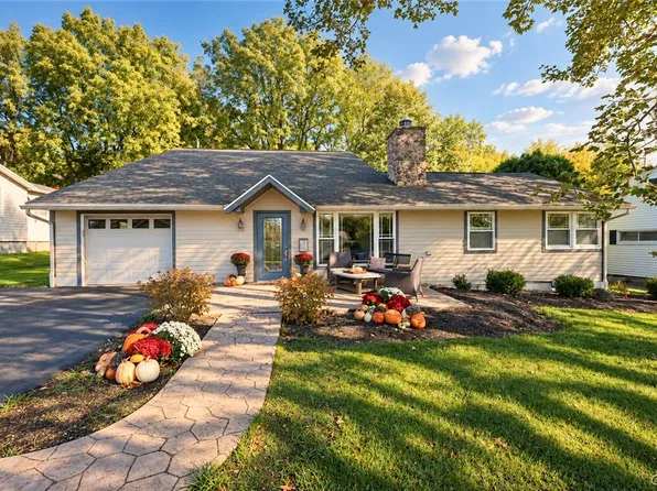 6 Lakeview Cir, Skaneateles, NY 13152