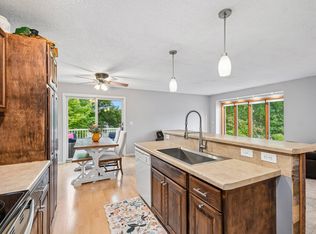 178 Sieben Crest Ln, Hastings, MN 55033
