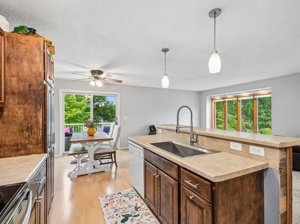 178 Sieben Crest Ln, Hastings, MN 55033