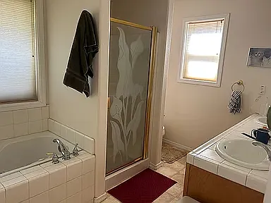 935 Elkhorn Dr — Photo 10