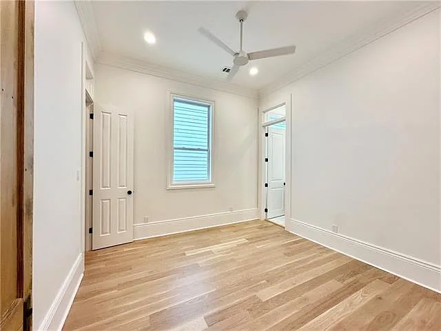 1506 Calhoun St — Photo 12