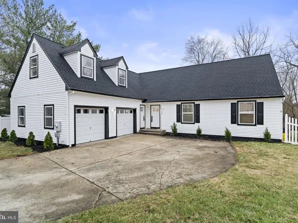 115 Bradley Ct, Laurel Springs, NJ 08021