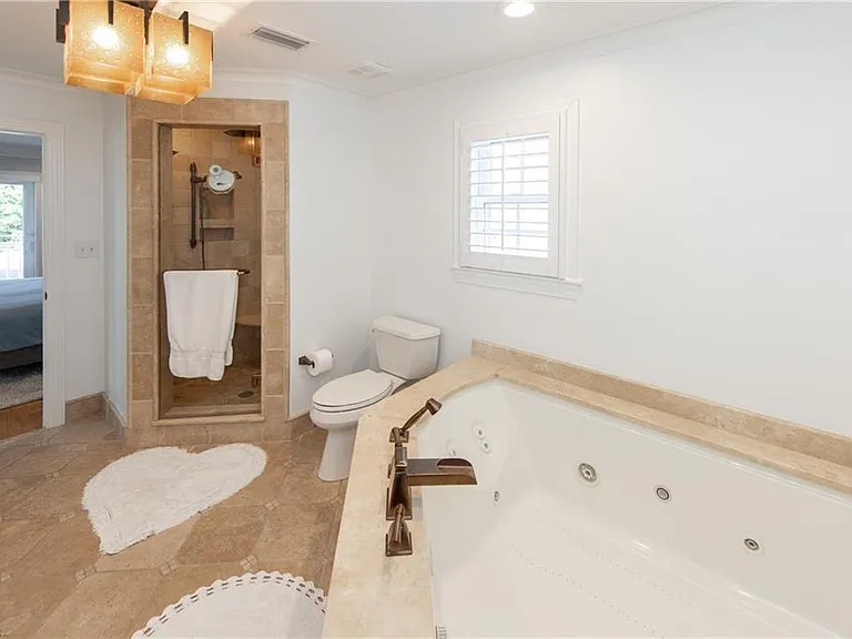 8302 Atlantic Ave #A — Photo 36
