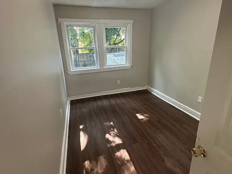 44 Liberty St #1 — Photo 10