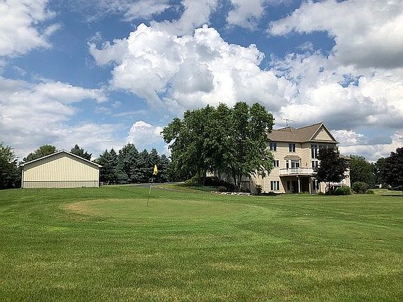 3rd image of 7680 Royal Cove Dr