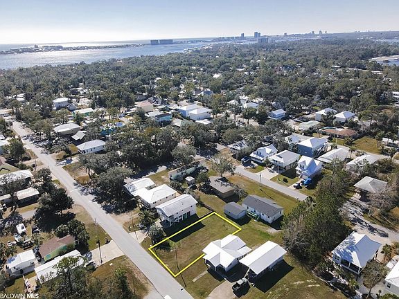 4th image of 5571 Bay La Launch Ave