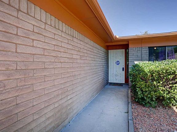 3rd image of 1047 Monte Largo Dr NE