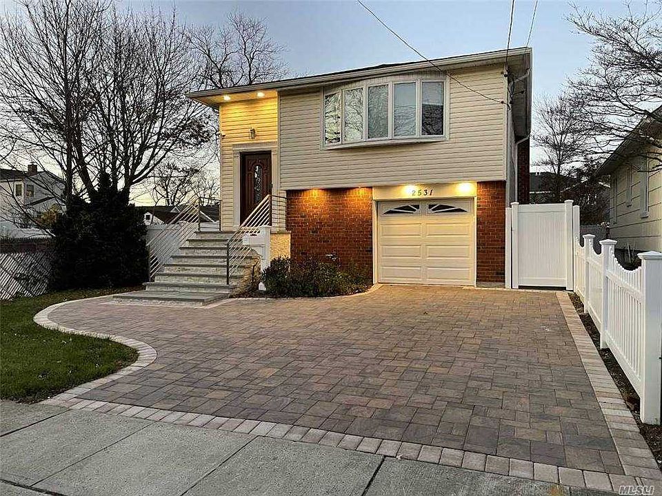 1st image of 2531 Frederick Ave