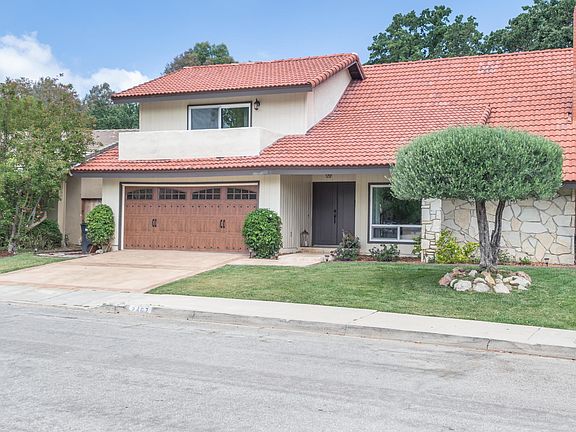 2nd image of 2467 Leaflock Ave