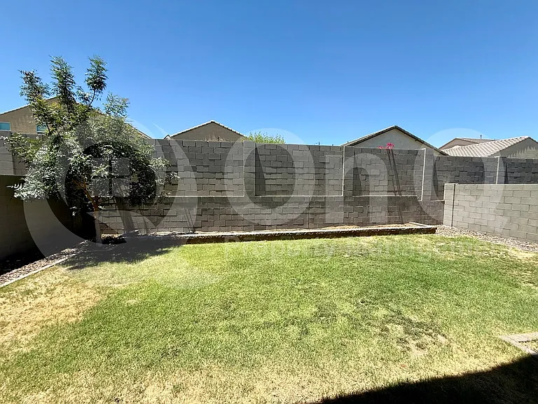4437 W Mountain Laural Dr — Photo 20