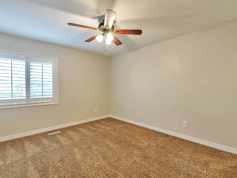 4497 Spring Meadow Dr — Photo 23