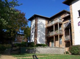 Vineyards, Saint Louis, MO 63129