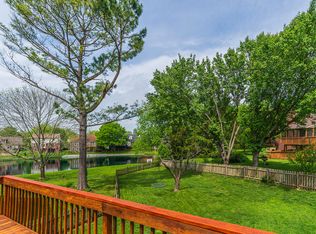 1049 Autumn Ridge Dr, Lexington, KY 40509