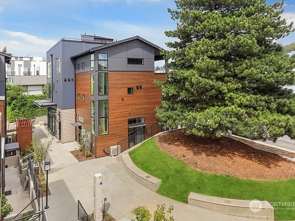 2006 24th Avenue S, Seattle, WA 98144