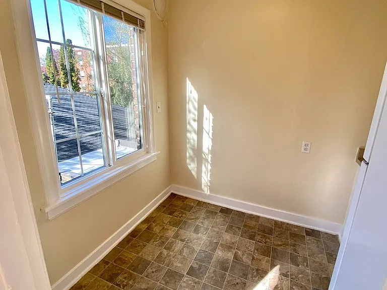 Palamar Apartments — Photo 8