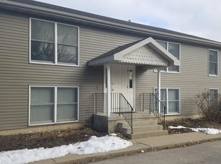 217 Mason Ct, Sycamore, IL 60178