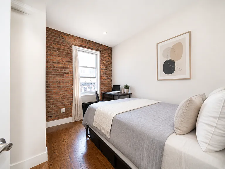 92 2nd Ave #17 — Photo 3