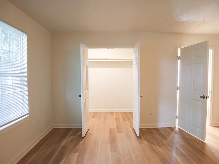3922 Evergreen St #MAIN — Photo 17