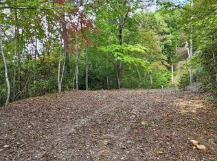 499 Deep Springs Dr, Franklin, NC 28734